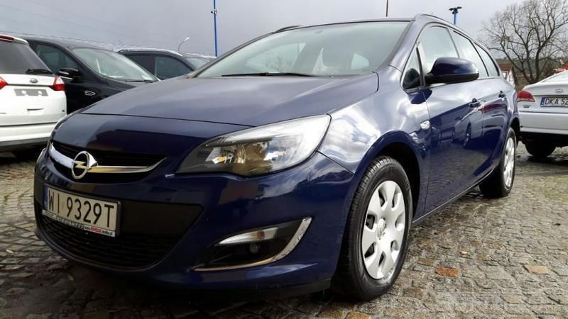 Używany Opel Astra 2013 Granatowy