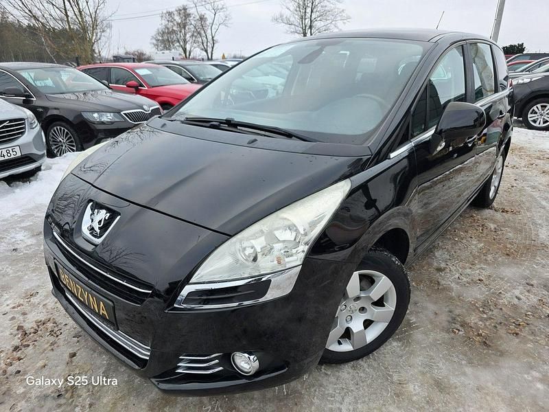 Używany Peugeot 5008 156 KM (114 kW) 2010 Czarny (metalik, perła) Minivan