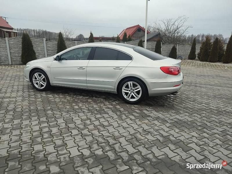 Używany VW Passat 2008 Srebrny Coupe