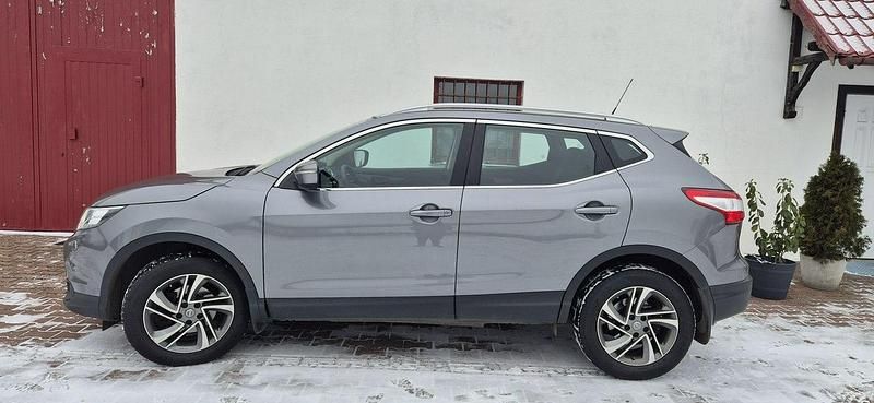 Używany Nissan Qashqai 116 KM (85 kW) 2014 Szary SUV