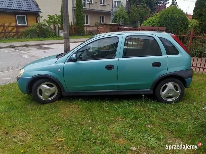 Zielony Używany 2003 Opel Corsa Hatchback | 2600 zł (Uczciwa cena) - Obraz 1/4