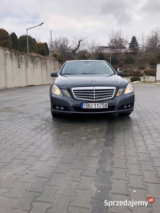 Używany Mercedes 220 2011 Grafitowy Sedan/Limuzyna