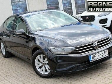 Czarny Używany 2020 VW Passat Sedan/Limuzyna | 65 900 zł (Uczciwa cena) - Obraz 1/4