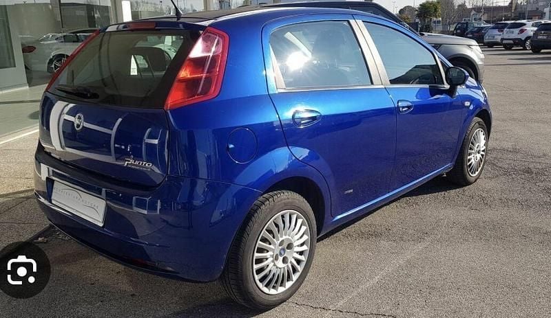 Niebieski Używany 2006 Fiat Grande Punto Hatchback | 5700 zł (Uczciwa cena) - Obraz 1/2