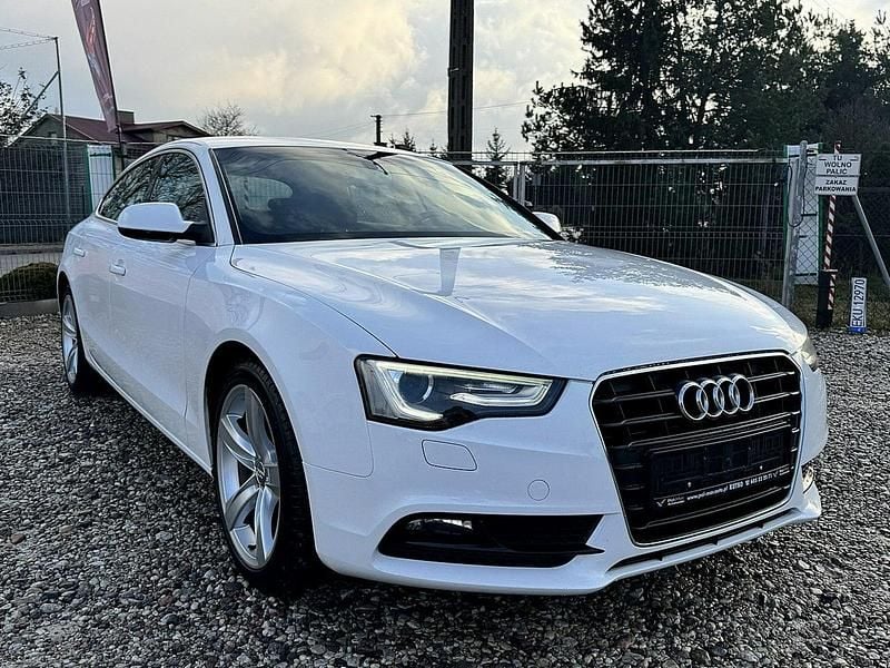 Używany Audi A5 Sportback 177 KM (130 kW) 2012 Biały Hatchback