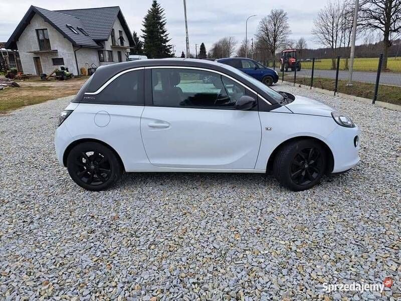 Używany Opel Adam 70 KM (51 kW) 2014 Biały Hatchback