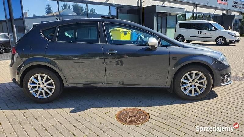 Używany Seat Leon FR 2011 Grafitowy Hatchback