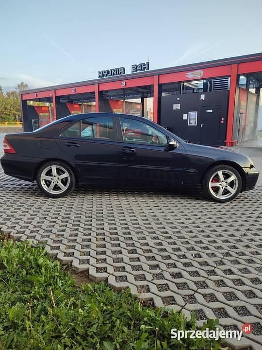 Używany 2005 Mercedes 180 Sedan/Limuzyna | 6900 zł - Obraz 1/4