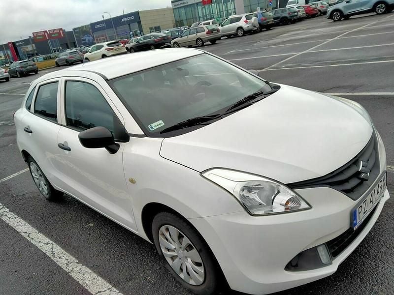 Biały Używany 2018 Suzuki Baleno Hatchback | 34 900 zł (Uczciwa cena) - Obraz 1/4