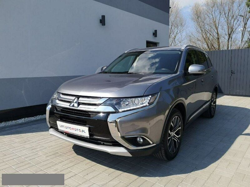 Inny (metalik) Używany 2016 Mitsubishi Outlander SUV | 69 900 zł - Obraz 1/4