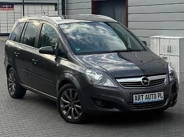 Inny kolor Używany 2011 Opel Zafira Minivan | 14 997 zł (Dość drogi) - Obraz 1/4