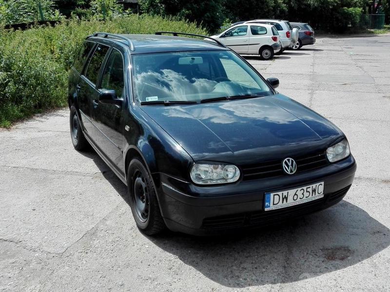 Sprzedany VW Golf IV KOMBI, używany 2003, km 325 000 w Wrocław