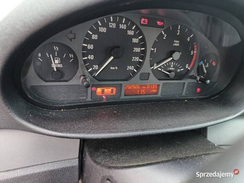 Używany BMW 320 150 KM (110 kW) 2003 Czarny Sedan/Limuzyna