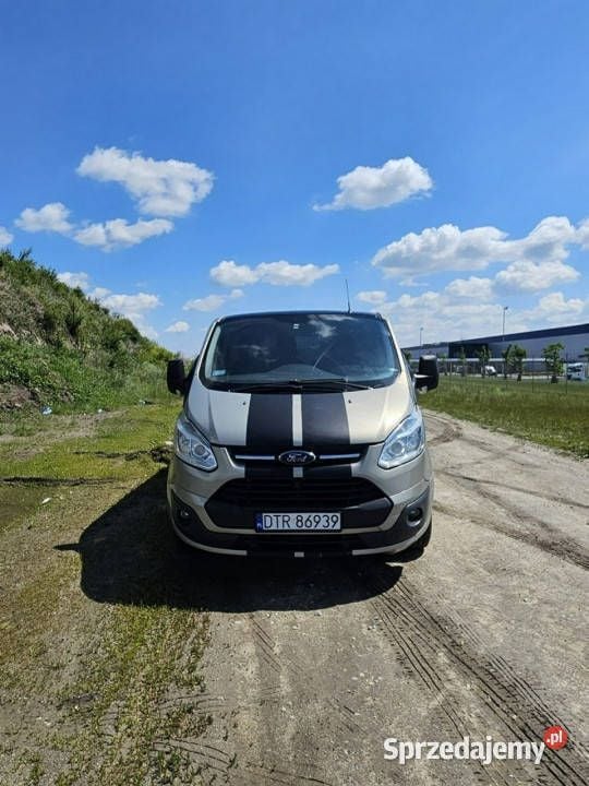 Szary Używany 2013 Ford Tourneo Custom Minivan | 29 900 zł - Obraz 1/4
