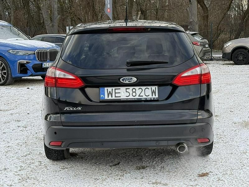 Używany Ford Focus 150 KM (110 kW) 2012 Czarny Kombi