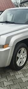 Używany Jeep Patriot 140 KM (102 kW) 2007 Srebrny (metalik) SUV