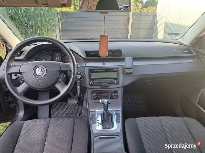 Używany VW Passat 2010 Czarny Kombi