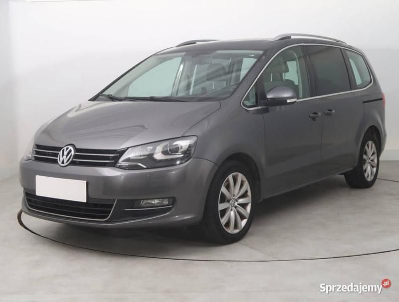 Używany VW Sharan 140 KM (102 kW) 2012 Szary Minivan