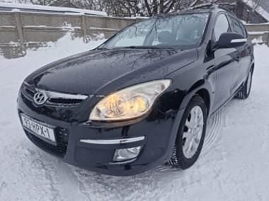 Czarny Używany 2009 Hyundai i30 Kombi | 11 900 zł (Uczciwa cena) - Obraz 1/4
