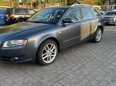 Inny kolor Używany 2005 Audi A4 Kombi | 8900 zł (Dobra cena) - Obraz 1/4