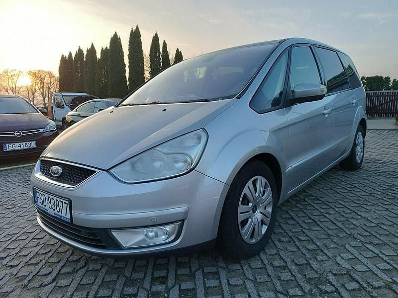 Srebrny Używany 2008 Ford Galaxy Minivan | 22 500 zł (Uczciwa cena) - Obraz 1/1