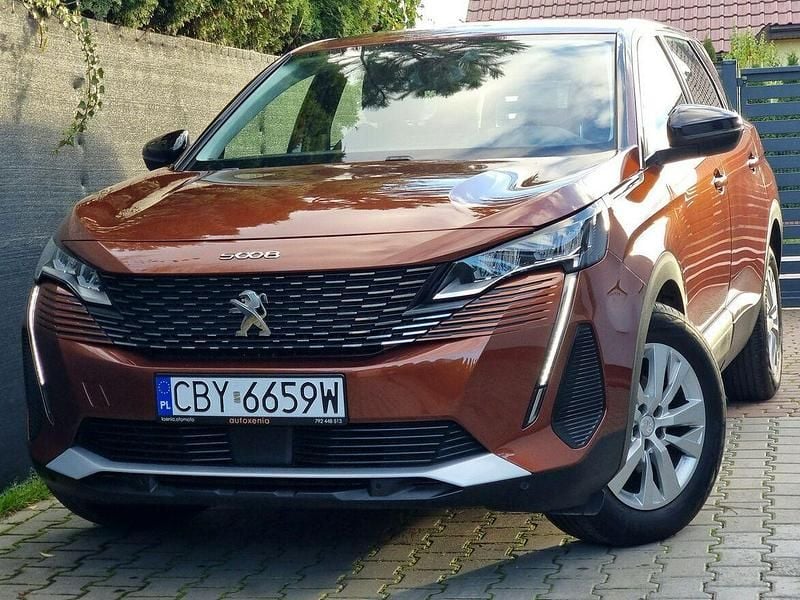 Używany Peugeot 5008 130 KM (95 kW) 2021 Brązowy (metalik, perła) Minivan