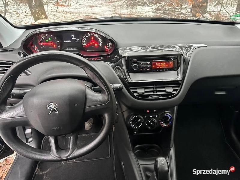 Czarny Używany 2013 Peugeot 208 Hatchback | 12 900 zł - Obraz 1/4