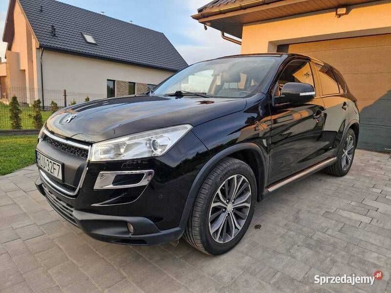 Używany Peugeot 4008 150 KM (110 kW) 2012 Czarny SUV