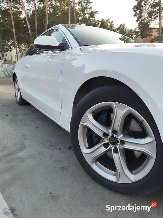 Biały Używany 2009 Audi A5 Coupe | 24 000 zł (Super Cena) - Obraz 1/4