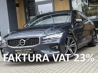 Szary Używany 2021 Volvo S60 R-Design Sedan/Limuzyna | 104 899 zł (Dobra cena) - Obraz 1/4