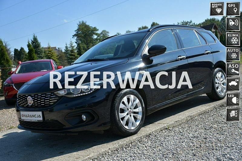Czarny Używany 2018 Fiat Tipo Kombi | 37 800 zł (Uczciwa cena) - Obraz 1/4