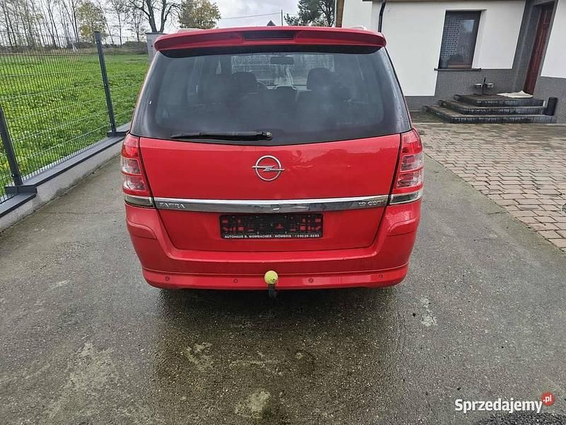 Używany Opel Zafira 2010 Minivan