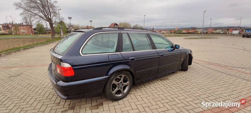 Używany BMW 525 2001 Granatowy Kombi