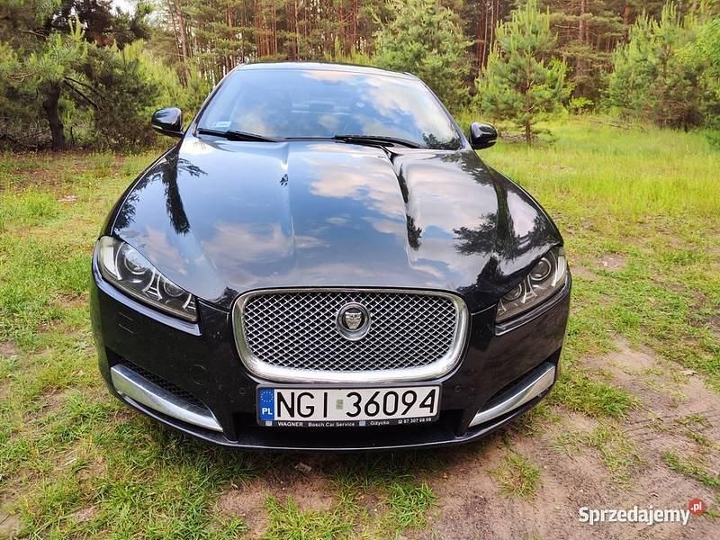 Czarny Używany 2012 Jaguar XF Portfolio Sedan/Limuzyna | 31 750 zł - Obraz 1/4