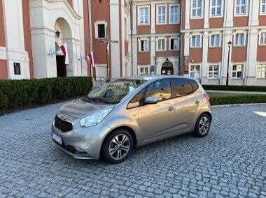 Używany Kia Venga 128 KM (94 kW) 2015 Inny kolor Hatchback