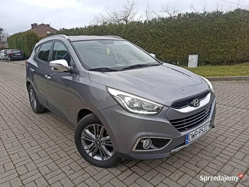 Szary Używany 2013 Hyundai ix35 SUV | 32 900 zł (Uczciwa cena) - Obraz 1/4
