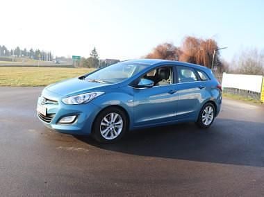 Używany Hyundai i30 110 KM (80 kW) 2013 Niebieski Kombi