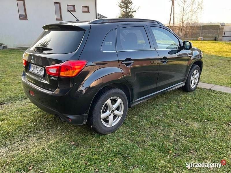Czarny Używany 2014 Mitsubishi ASX Invite SUV | 42 800 zł (Dość drogi) - Obraz 1/4
