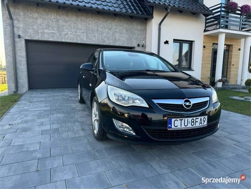 Używany 2010 Opel Astra | 16 500 zł (Uczciwa cena) - Obraz 1/4