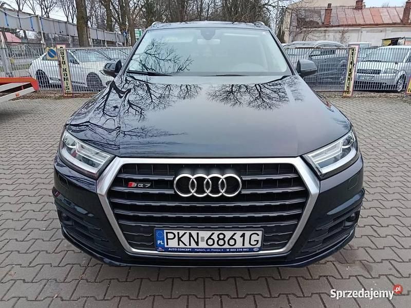 Używany Audi SQ7 2016 Niebieski SUV