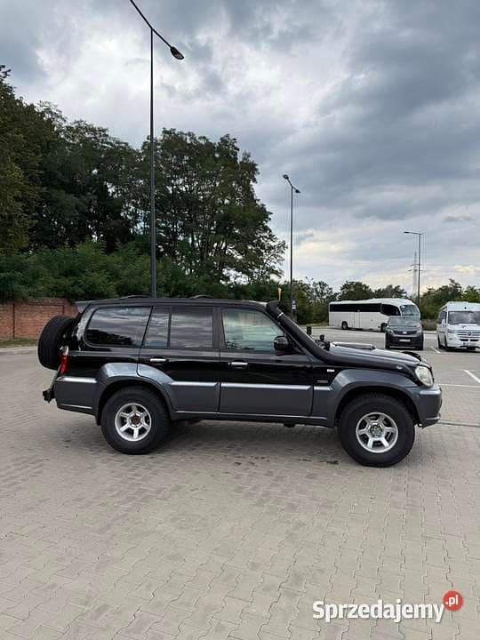 Używany 2003 Hyundai Terracan SUV | 34 000 zł - Obraz 1/4