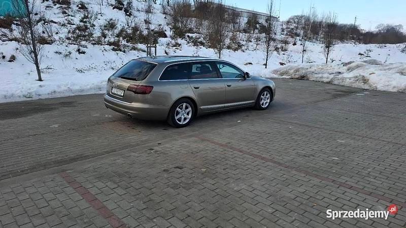 Używany Audi A6 2010 Brązowy Kombi