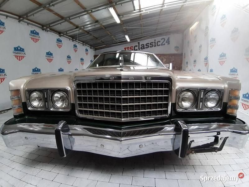 Zielony Używany 1976 Ford LTD Kombi | 49 900 zł - Obraz 1/4