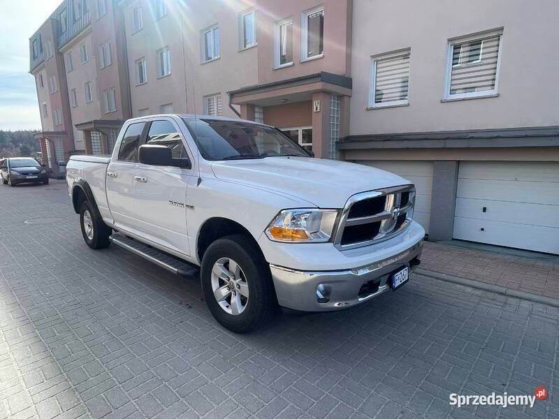 Biały Używany 2016 Dodge Ram Pickup | 120 000 zł (Dobra cena) - Obraz 1/4