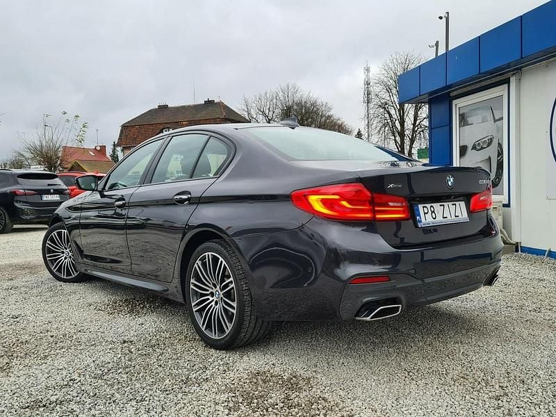 Używany BMW 530 265 KM (194 kW) 2019 Grafitowy Sedan/Limuzyna