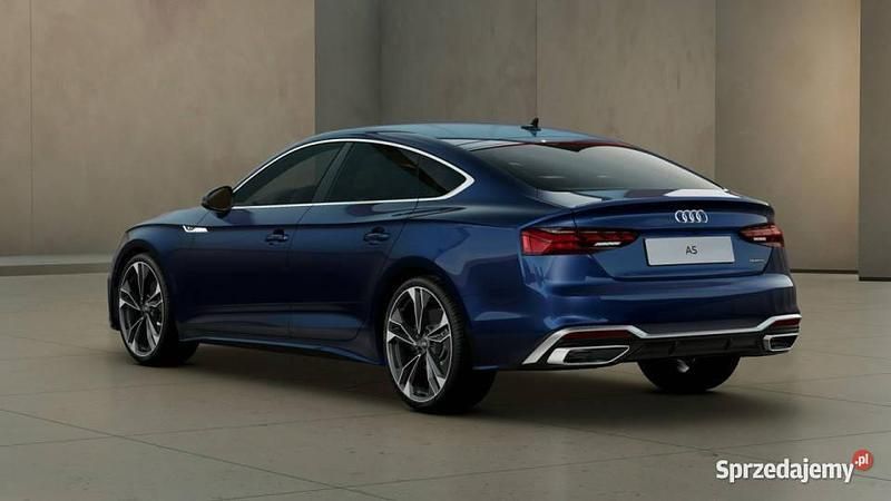 Granatowy Używany 2024 Audi A5 S-Line Coupe | 254 000 zł - Obraz 1/4