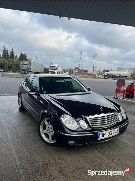 Używany 2006 Mercedes E320 | 18 999 zł - Obraz 1/4
