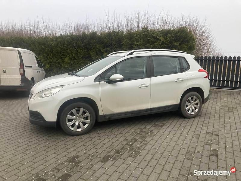 Biały Używany 2013 Peugeot 2008 SUV | 29 800 zł (Dość drogi) - Obraz 1/4