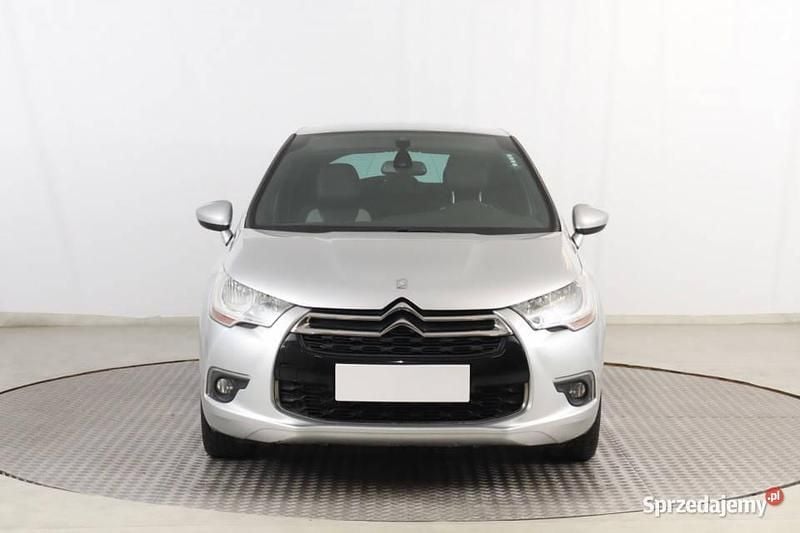 Srebrny Używany 2014 Citroën DS4 Hatchback | 25 999 zł (Dobra cena) - Obraz 1/4