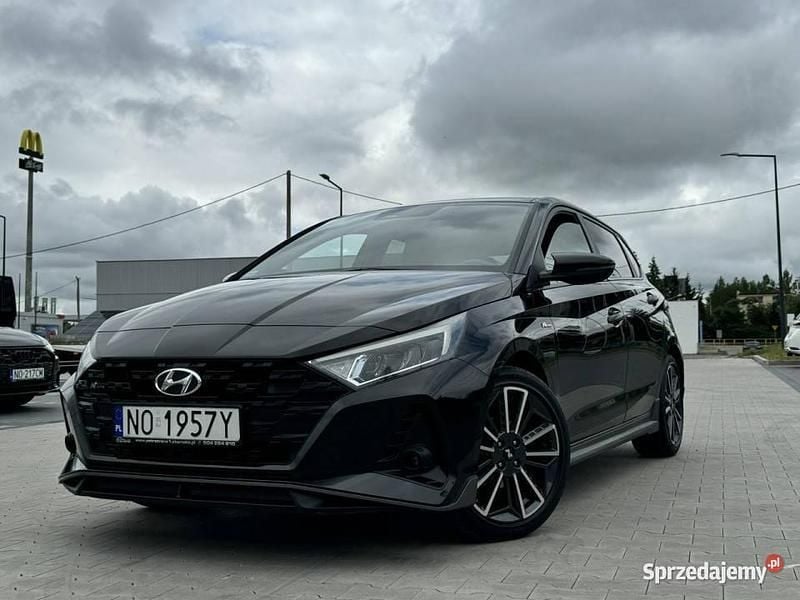 Czarny Używany 2021 Hyundai i20 N Line Hatchback | 57 900 zł (Uczciwa cena) - Obraz 1/4